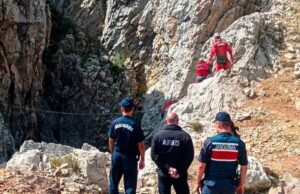 Rescate a espeleólogo enfermo en cueva de Turquía El Tecolote Diario