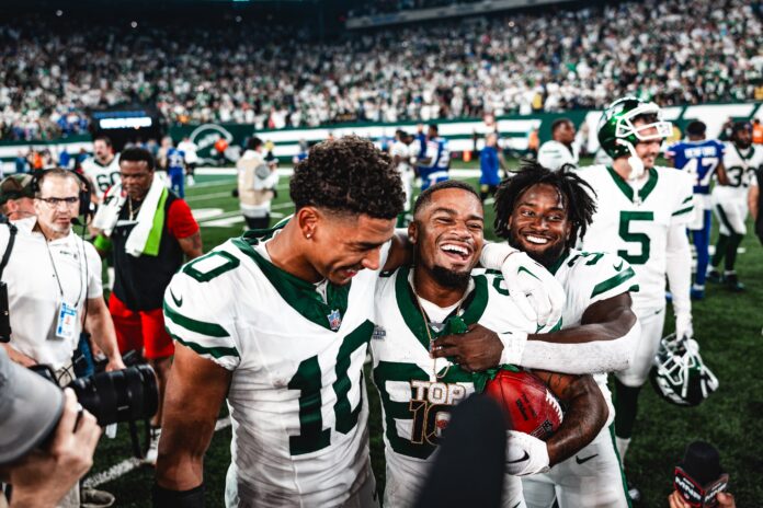 Jets Saca Su Primer Victoria De La Temporada El Tecolote Diario