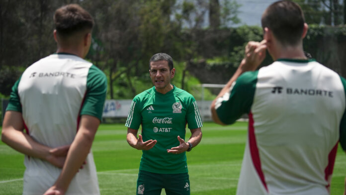 Selección mexicana inicia entrenamientos para amistoso El Tecolote Diario