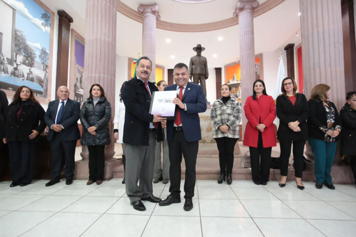 fernando-de-las-fuentes-entrega-el-vi-informe-al-congreso-de-coahuila-el-tecolote-diario