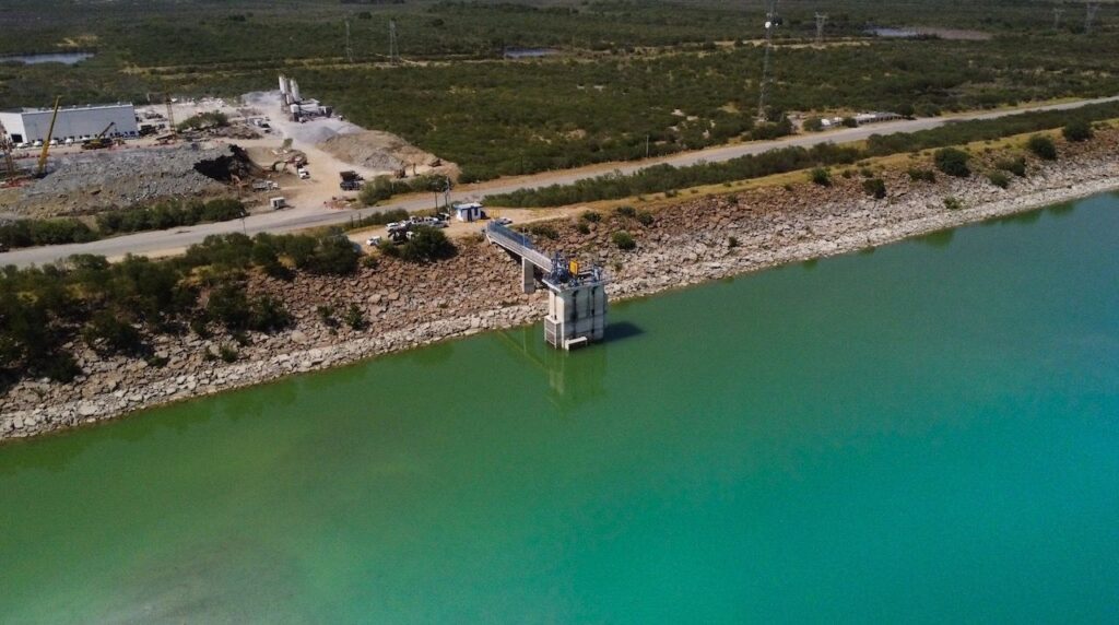 Nuevo León dejara de recibir 2,400 litros de agua, debido a «obras» en el Acueducto Cuchillo II