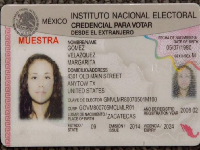 Encuentran credenciales de elector hechizas a candidata independiente por la CDMX