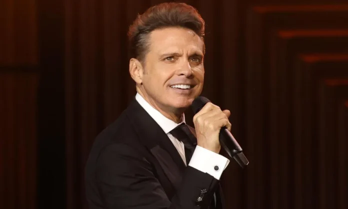 Luis Miguel dona 10 millones de pesos para la reconstrucción de viviendas en Acapulco