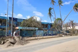 Se reanudan clases en escuelas sin daños de Acapulco