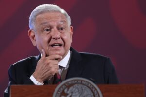 El presidente Andrés Manuel López Obrador resta importancia a los nuevos contagios por Covid-19