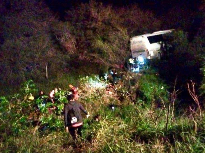 vuelca-autobus-en-carretera-victoria-matamoros-el-tecolote-diario