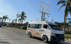 Se restablece 70% del transporte público en Acapulco