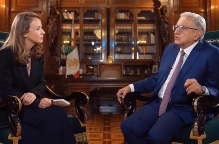 Presidencia acata orden del INE y baja entrevista de AMLO con Canal Red El Tecolote Diario