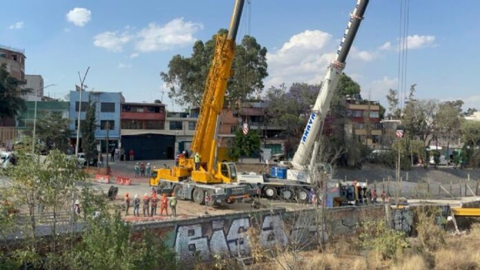 Vuelca perforadora en obras del Tren Interurbano El Tecolote Diario