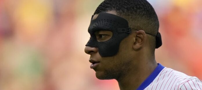 Persisten problemas por la mascarilla de Mbappé en la Euro 2024