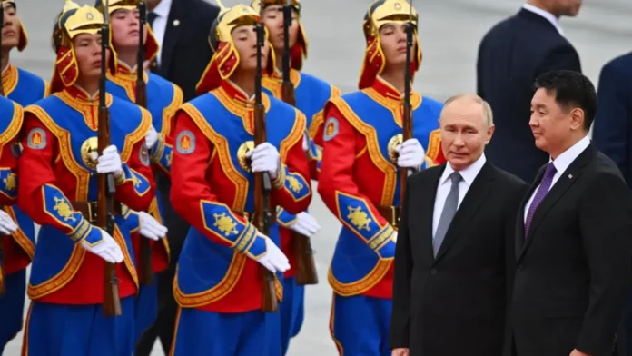 Reciben a Putin en Mongolia El Tecolote Diario