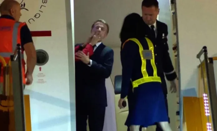 https://eltecolote.mx/2025/05/macron-aclara-video-viral-con-su-esposa-durante-visita-al-sudeste-asiatico-el-tecolote-diario/