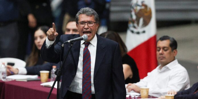 https://eltecolote.mx/2025/05/es-desechada-la-propuesta-de-sheinbaum-de-la-reduccion-de-la-jornada-laboral-el-tecolote-diario/