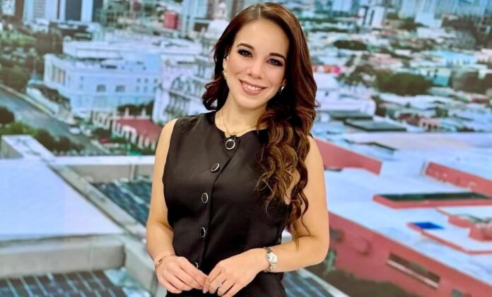 https://eltecolote.mx/2025/09/fallece-la-conductora-debora-estrella-en-accidente-aereo-el-tecolote-diario/