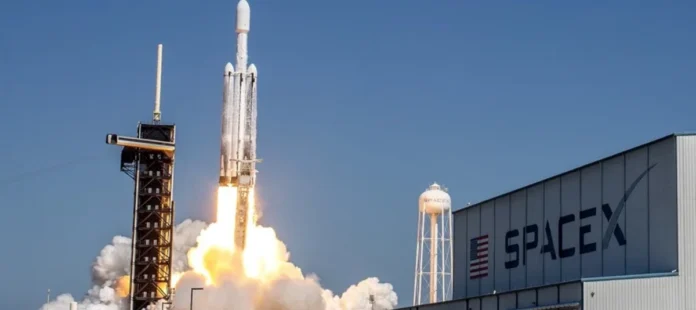 https://eltecolote.mx/2026/09/spacex-pone-por-primera-vez-su-enorme-starship-en-orbita-terrestre-el-tecolote-diario/