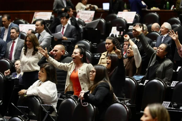 https://eltecolote.mx/2026/10/iniciativa-presidencial-para-eliminar-pagos-en-efectivo-es-avalada-por-diputados-el-tecolote-diario/